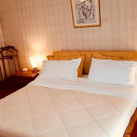 Adriana - E Bed & Breakfast Varese